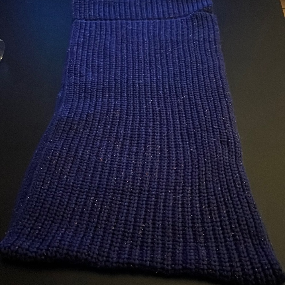 LOFT infinity ribbed blue speckled scarf